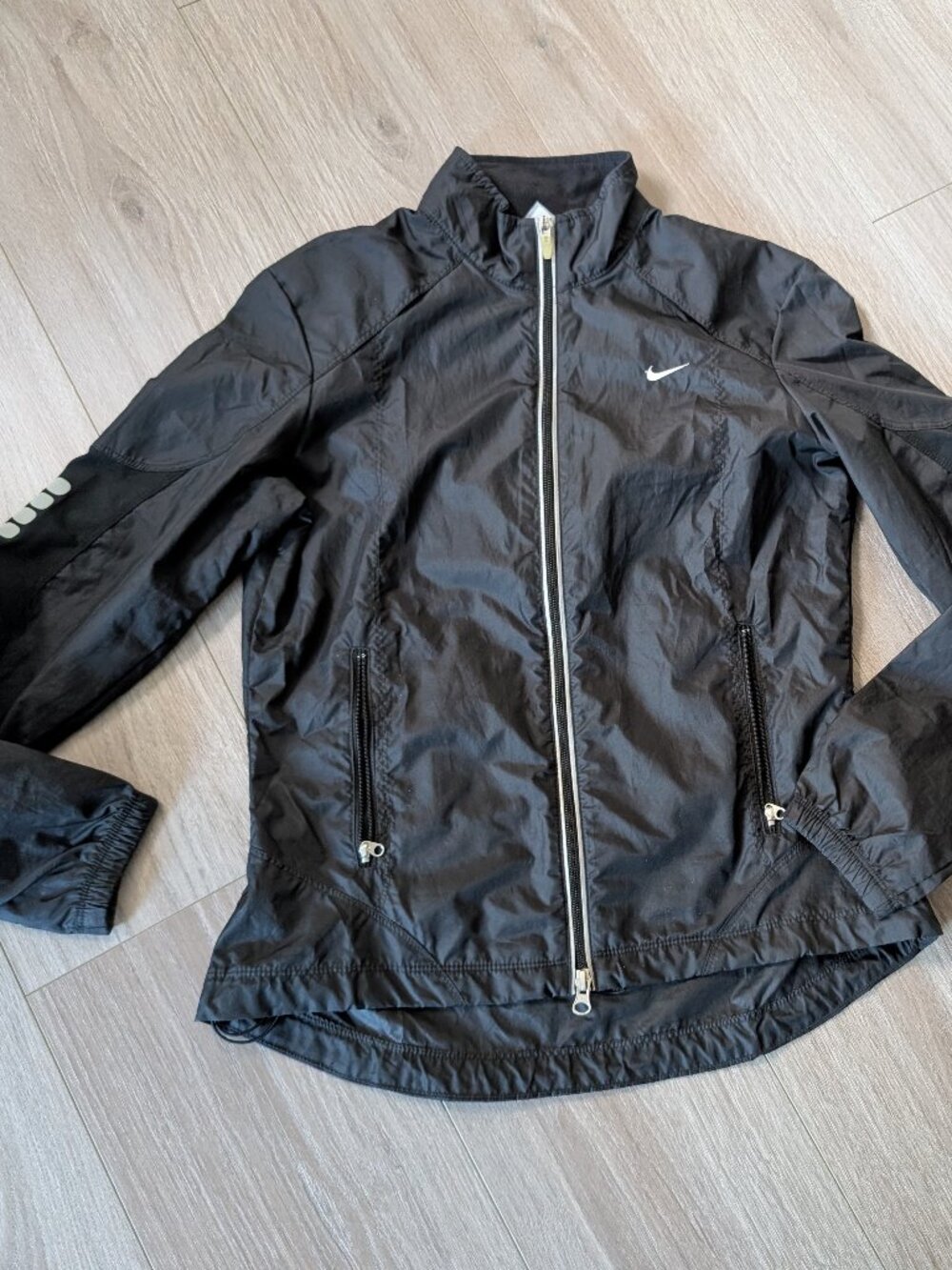 Nike women's vintage small running jacket
